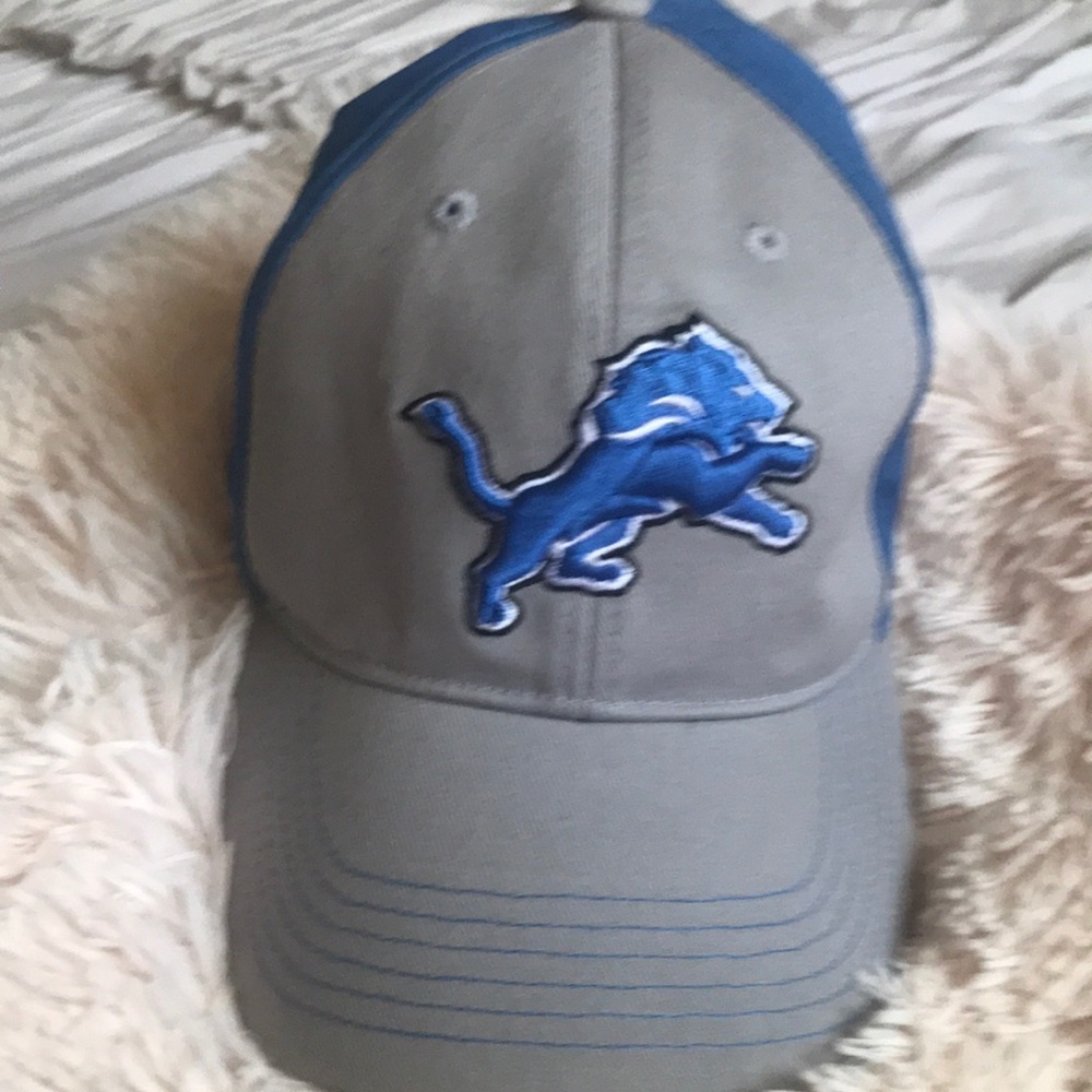 COPY - Lions baseball hat 🧢  official NFL